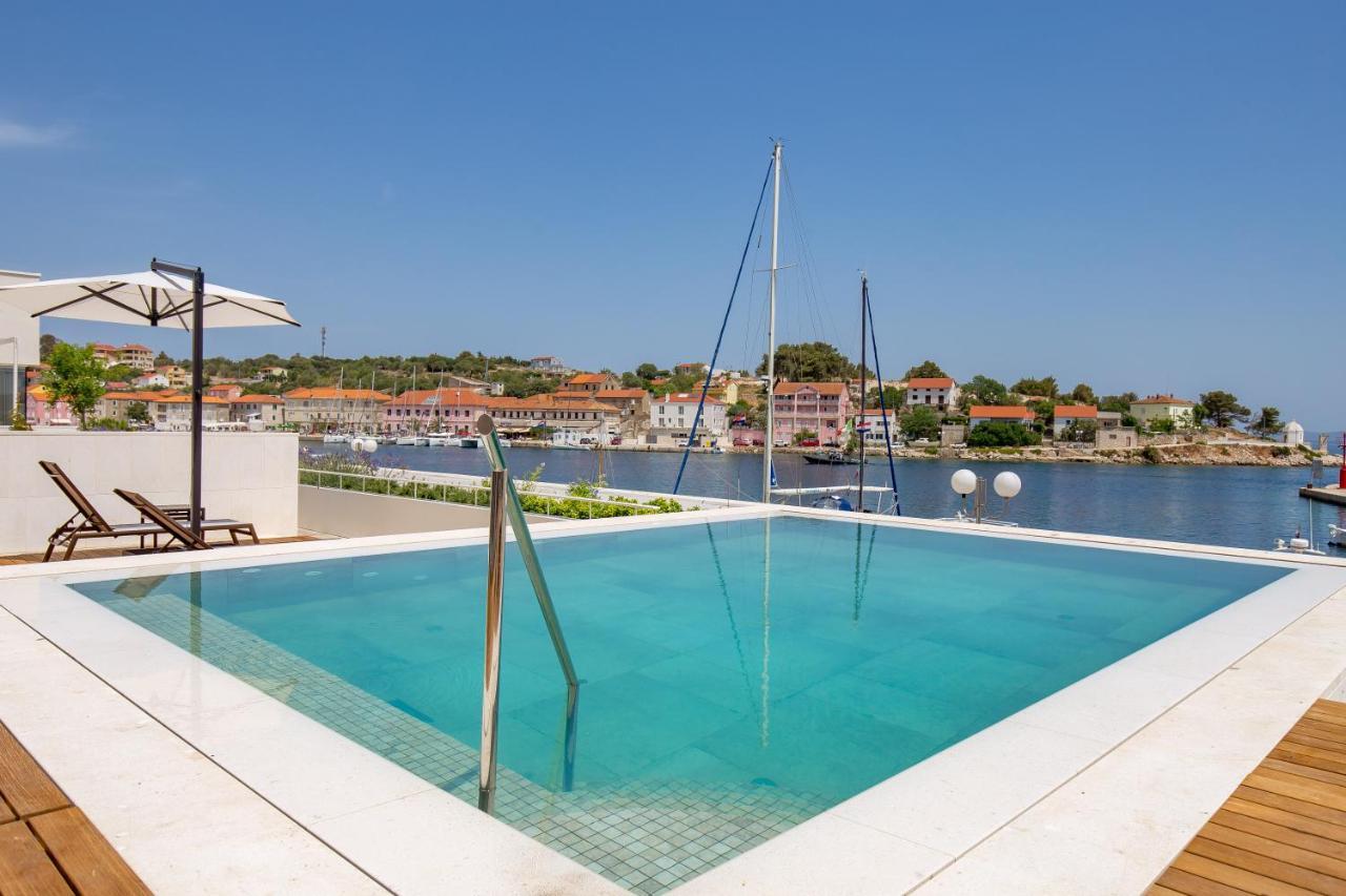 Maiora Luxury Island Suites Sali Exterior photo