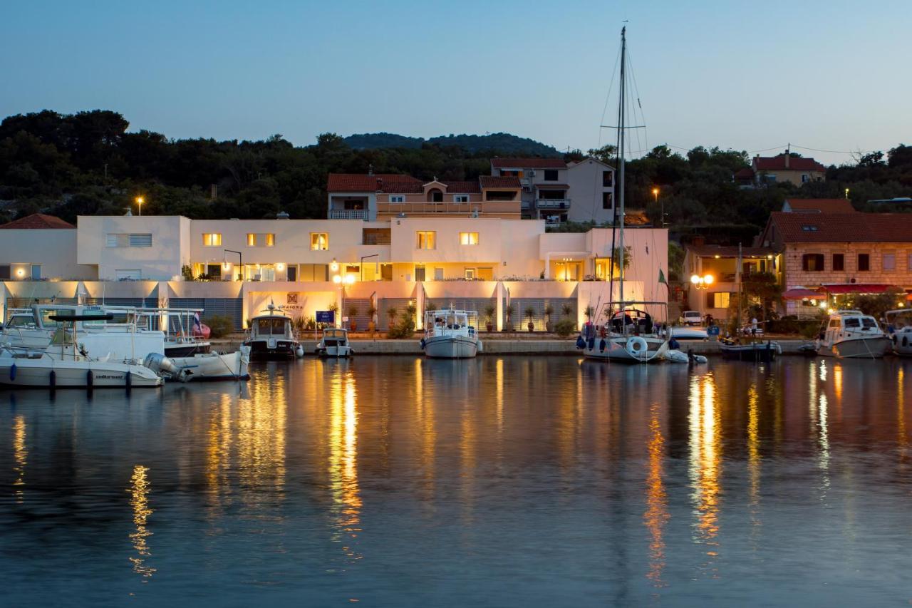 Maiora Luxury Island Suites Sali Exterior photo