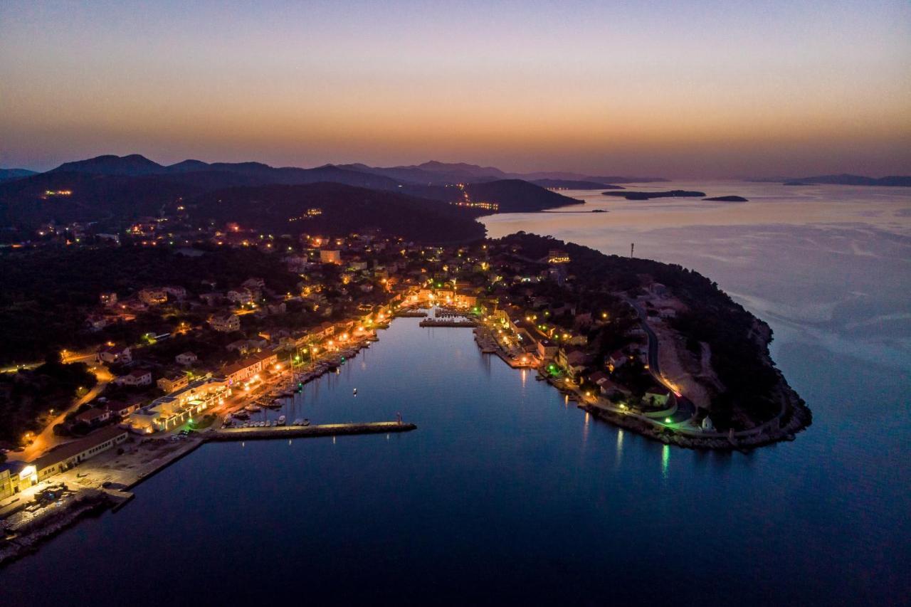 Maiora Luxury Island Suites Sali Exterior photo