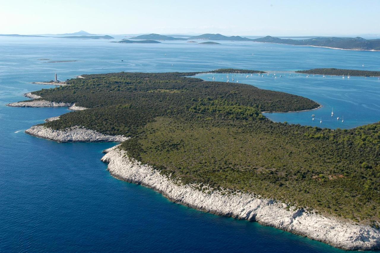 Maiora Luxury Island Suites Sali Exterior photo